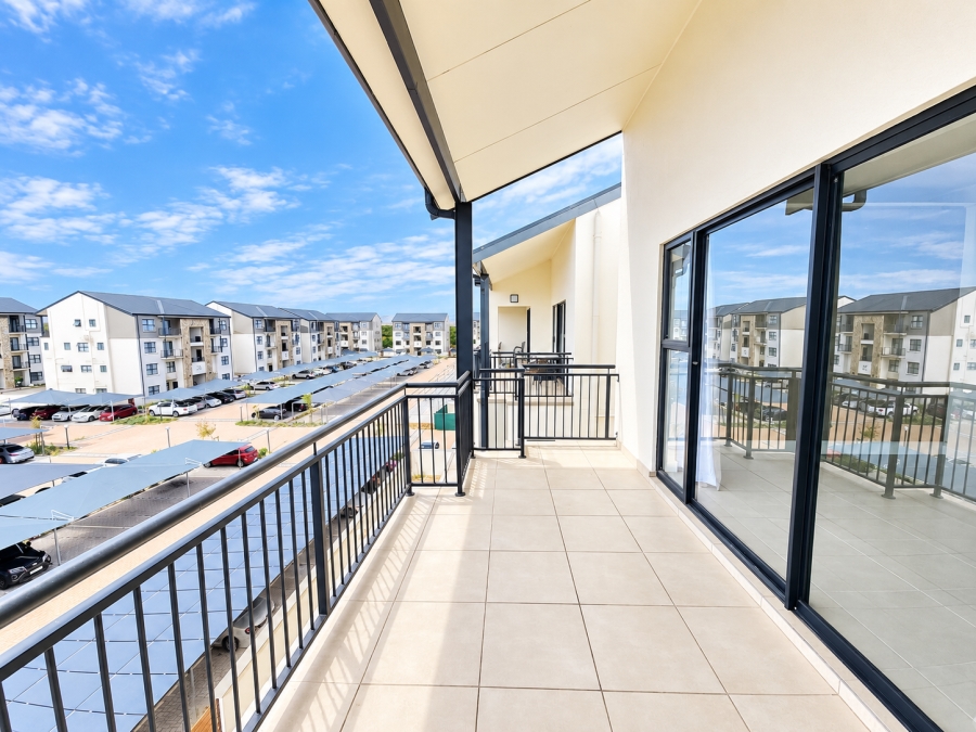To Let 1 Bedroom Property for Rent in Sandown Western Cape